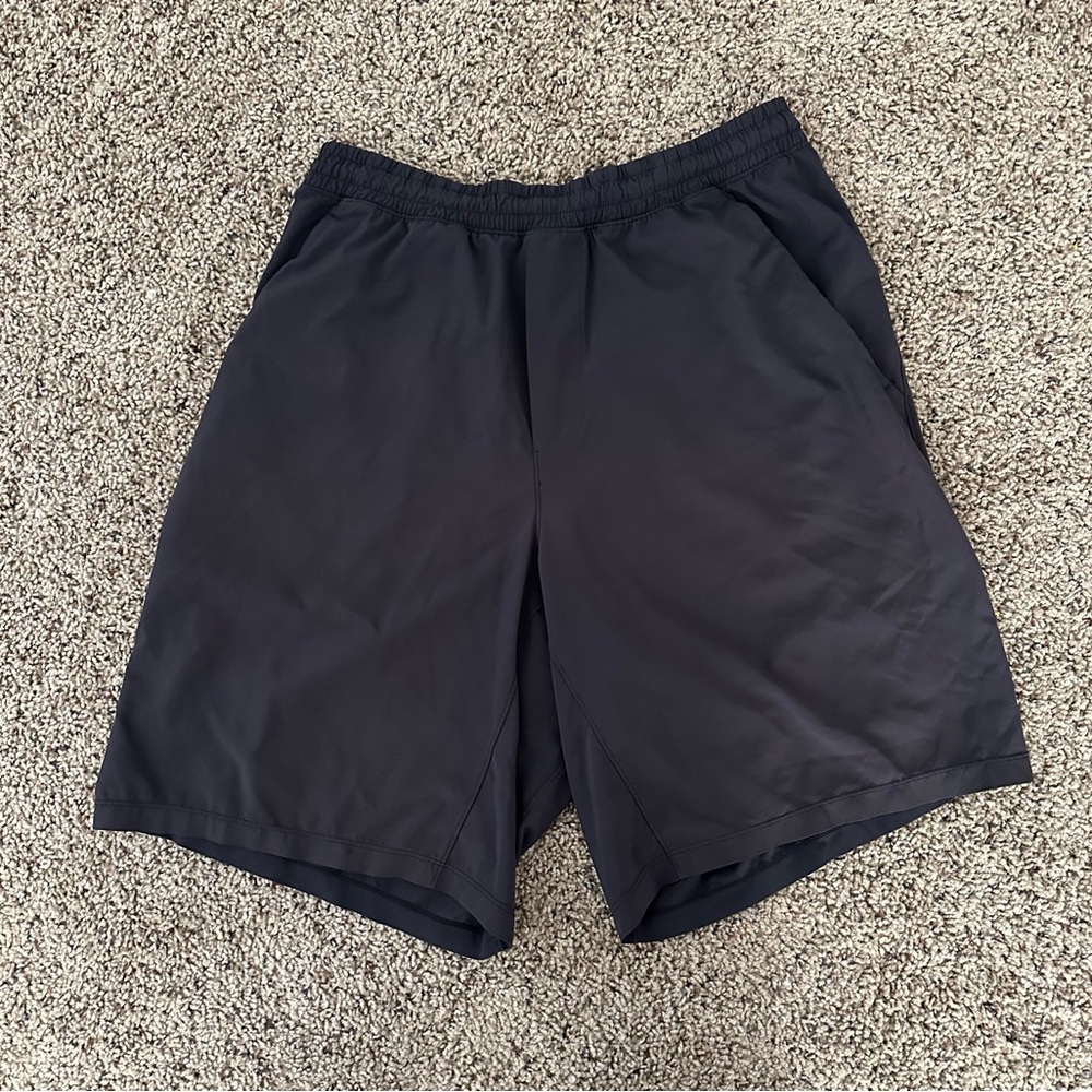 Lululemon Pace Breaker Short 9” Liner-less Size Medium Black